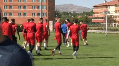 rturk - Kayserspor'da Sumudica'sız ilk antrenman Videosu