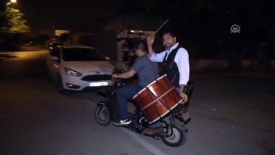 elektrikli bisiklet - Ramazan davulcularının mesaisi başladı - ADANA  Videosu