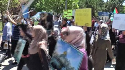 ali yuksel -  Rektör Gür ve üniversite öğrencilerinden İsrail ve ABD'ye tepki yürüyüşü  Videosu