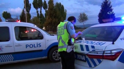 ticari arac -  Tavşanlı'da trafik kazası: 2 yaralı Videosu