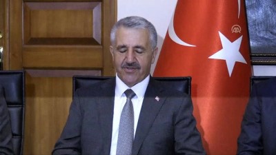 anonim - Bakan Arslan: 'PTT'ye 5 bin personel alımıyla ilgili süreç devam ediyor' - KARS Videosu