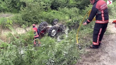 kirim - Sulama kanalına düşen traktörün sürücüsü öldü - DÜZCE Videosu