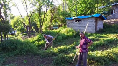gunesli hava -  Köylülerin Ramazan ayında tarla mesaisi havadan görüntülendi  Videosu