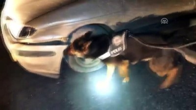 ipekyolu - Otomobilde 20 kilo 398 gram eroin ele geçirildi - VAN  Videosu