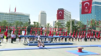rambo - 19 Mayıs Atatürk'ü Anma, Gençlik ve Spor Bayramı - İZMİR  Videosu