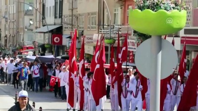 folklor gosterisi - 19 Mayıs Atatürk'ü Anma, Gençlik ve Spor Bayramı - KARAMAN  Videosu