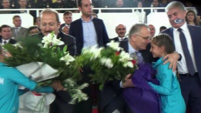 siyasi parti -  Bakan Ağbal Bayburt'ta 19 Mayıs kutlamalarına katıldı  Videosu