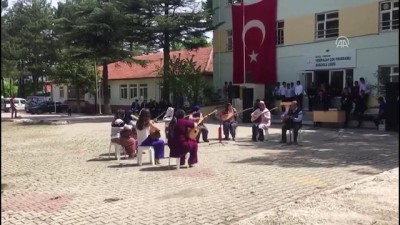 kisla - Sazcı teyzelerden 19 Mayıs konseri - BİLECİK  Videosu
