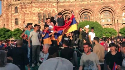 muhalefet partileri - Ermenistan’da tansiyon yükseliyor (2) - ERİVAN Videosu