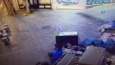 Kadıköy'de kiliseye saldıran zanlı kamerada