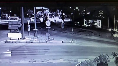 Bodrum'da otomobilin devrildiği kaza güvenlik kamerasına yansıdı - MUĞLA