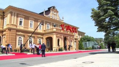 Karadağ Cumhurbaşkanı Djukanovic yemin ederek göreve başladı - CETİNJE 