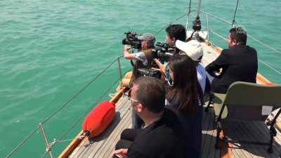 batik gemi - Batık gemiye dalış yapıp Türk bayrağı açtılar - SAMSUN Videosu