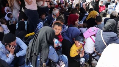 siginma - Cilvegözü Sınır Kapısı'nda ramazan geçişleri - HATAY  Videosu