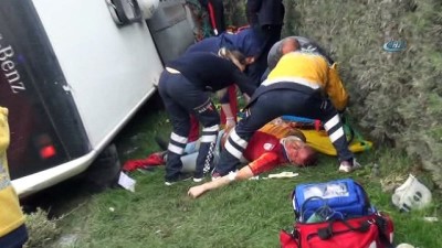 otobus kazasi -  Kütahya'da otobüs kazası: 1 ölü, 16 yaralı  Videosu