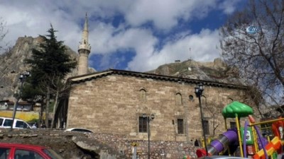 sag ve sol -  Bu cami özelliğiyle Anadolu'da tek  Videosu