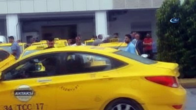 Esenyurt'ta UBER sürücüsüne küfür yağdıran taksi sürücülerine operasyon