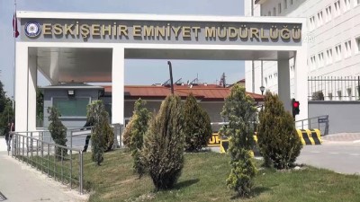 firari zanli - FETÖ'nün 'Altın çocuğu” ve eşine polis operasyonu (2) - ESKİŞEHİR  Videosu