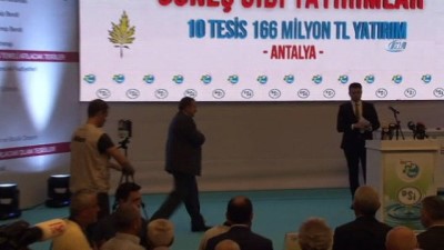 faiz lobisi -  Veysel Eroğlu: 'Eski Türkiye'de toplanan vergilerin yüzde 86'sı faiz lobisi tarafından hortumlanıyordu' Videosu