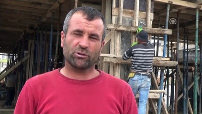 insaat iscileri - İnşaat işçilerinin zorlu ramazan mesaisi - HAKKARİ  Videosu