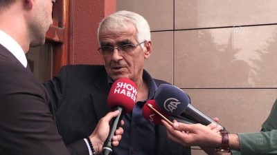 silahli kavga - Ümraniye'de hastane önünde öldürülen çiftin cenazeleri ailelerine teslim edildi - İSTANBUL  Videosu