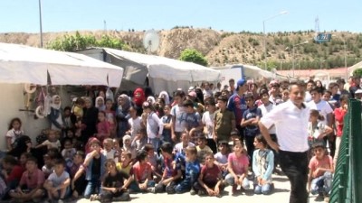 multeci kampi -  Avrupa Birliği'nden Nizip Mülteci kampına ilkokul  Videosu