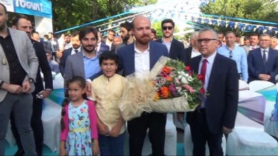  Bilal Erdoğan, Niğde TÜGVA Temsilciliğinin açılışına katıldı