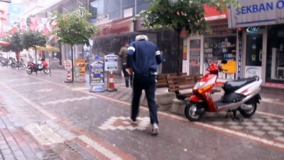 yagmur suyu -  Sağanak yağmur etkili oldu Videosu