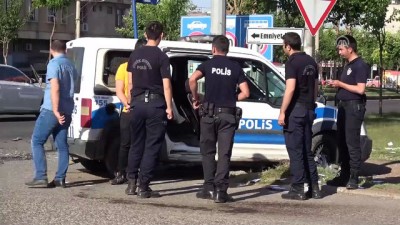 uzman cavus - Şanlıurfa'da trafik kazası: 3 yaralı  Videosu