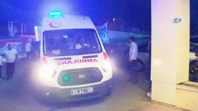 yarali cocuk -  Şanlıurfa’da trafik kazası: 8 yaralı... Yaralı baba kendi acısını unutup çocuklarının derdine düştü  Videosu