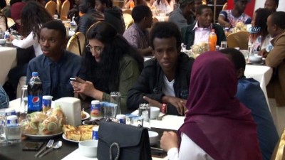 ogrenciler -  Türkiye - Afrika kardeşlik iftarı  Videosu