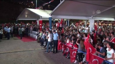CHP'nin Cumhurbaşkanı adayı Muharrem İnce, İzmir'de 