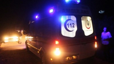 direksiyon -  Otomobil tarlaya uçtu: 2 yaralı  Videosu