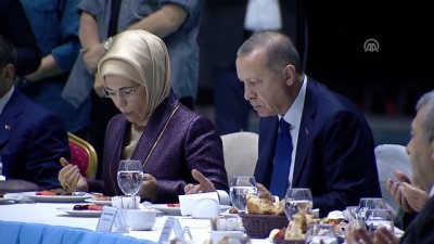 Cumhurbaşkanı  Erdoğan, İstanbul'un Fethi Özel Programı'nda konuştu - İSTANBUL