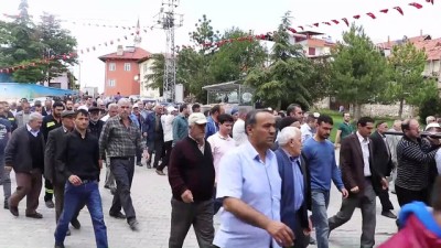 sparta - Öldürülen çift ile intihar eden oğullarının cenazeleri toprağa verildi - ISPARTA  Videosu