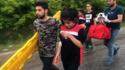 ogretmen -  Voleybolcu öğrenciler kaza yaptı: 13 yaralı Videosu
