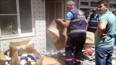  Çorap deposunda yangın 