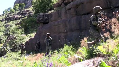 teroristler - Dağlar teröristlerden temizlendi Şemdinli huzura kavuştu - HAKKARİ  Videosu