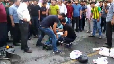 grev -  Şanlıurfa’da iki motosiklet kafa kafaya çarpıştı: 3 yaralı Videosu