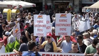  - Yunanistan’da 24 Saatlik Grev