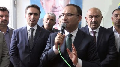 politika - Bozdağ: 'Türkiye'de ekonomik olarak her şey yolundadır ve hükümetimizin kontrolündedir' - YOZGAT  Videosu