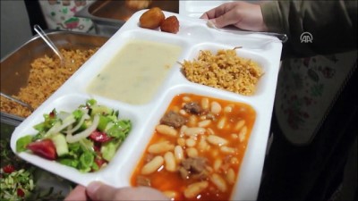 Bu köyde kimse orucunu evde açmıyor - BİLECİK 