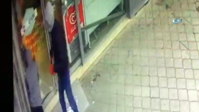 supermarket -  Kahraman polis hırsızı üzerine atlayıp yakaladı  Videosu