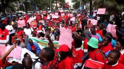 bagimsizlik kutlamalari - Kenya'da yolsuzluk protestosu- NAİROBİ Videosu