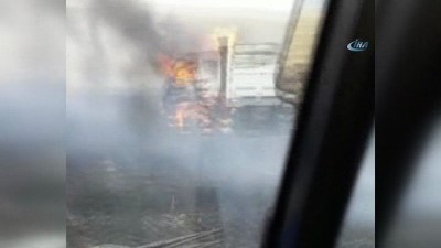  Siverek’te kamyon alev alev yandı 