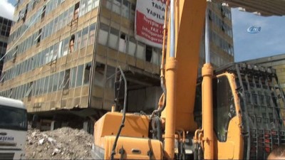 yikim calismalari -  Ulus Meydanı’ndaki Gümrük Müsteşarlığı binası yıkılıyor  Videosu