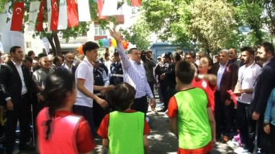 madde bagimliligi - Bakan Osman Aşkın Bak, Esenler’de çocuk sokağı açılışına katıldı Videosu