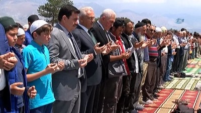 mazlum -  Erzincan'da cuma namazı öncesi yağmur duası yapıldı Videosu