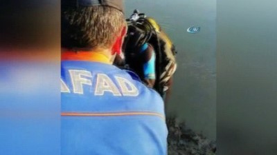 balik tutmak -  - Kızılırmak nehrinde balık tutan 2 kişi boğularak can verdi Videosu