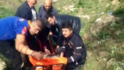 mantar toplama -  Arazide kalp krizi Pülümür İlçe Milli Eğitim Müdürü Nur Ali Özdemir, askeri helikopterle kurtarıldı Videosu